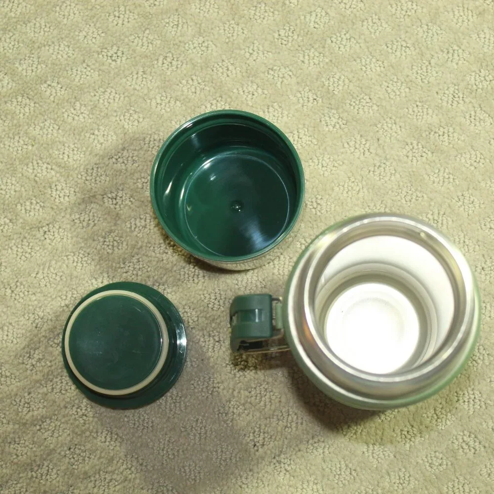 NIB Stanley Green 24 oz Thermos with Handle - Picture 5 of 11
